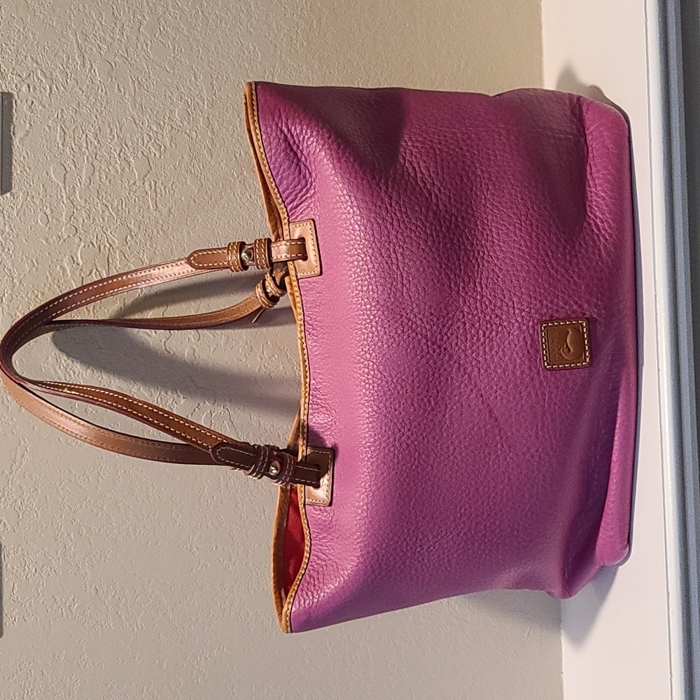 Dooney & Bourke pebble grain leather light pink shoulder tote